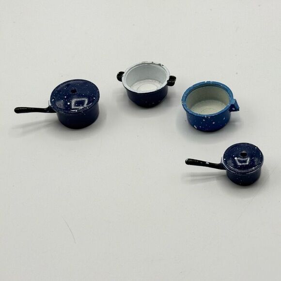 Aztec Imports Vintage Splatter Blue Pots With Lids Dollhouse Furniture 1:12 - Picture 1 of 4